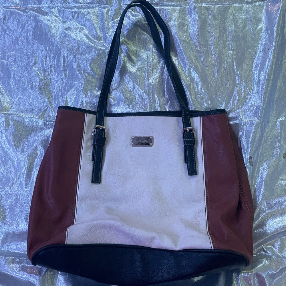 nine west purse